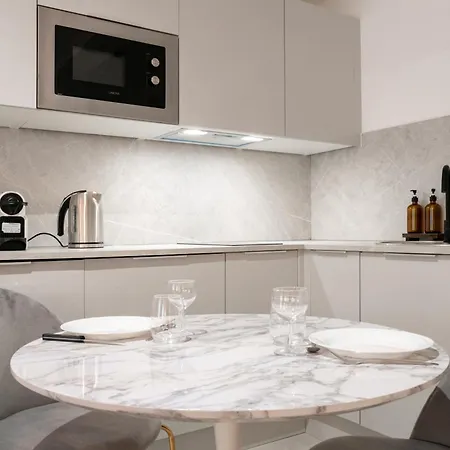 Caron - De Gamme Hyper Centre * Rouen